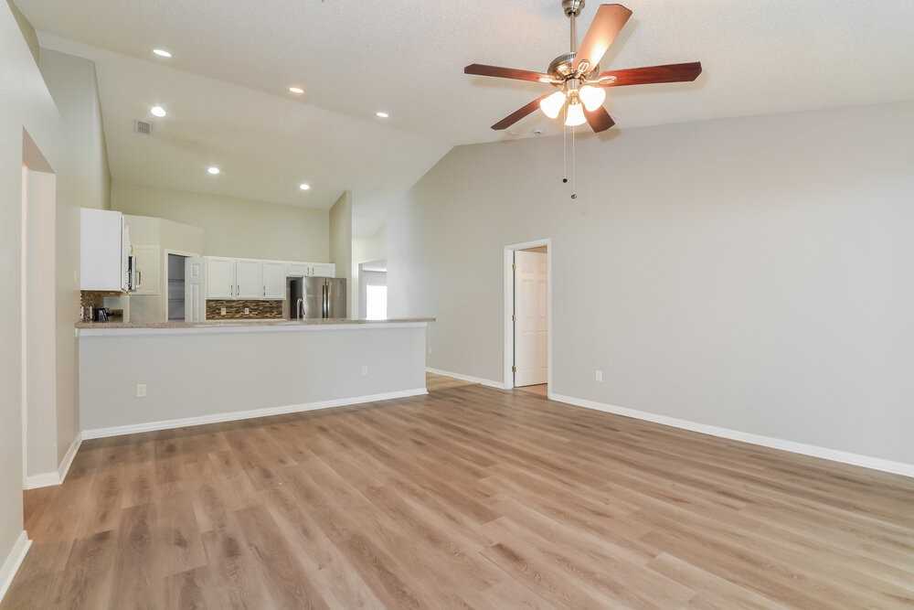 46 Dorset Dr - Photo 5 of 16