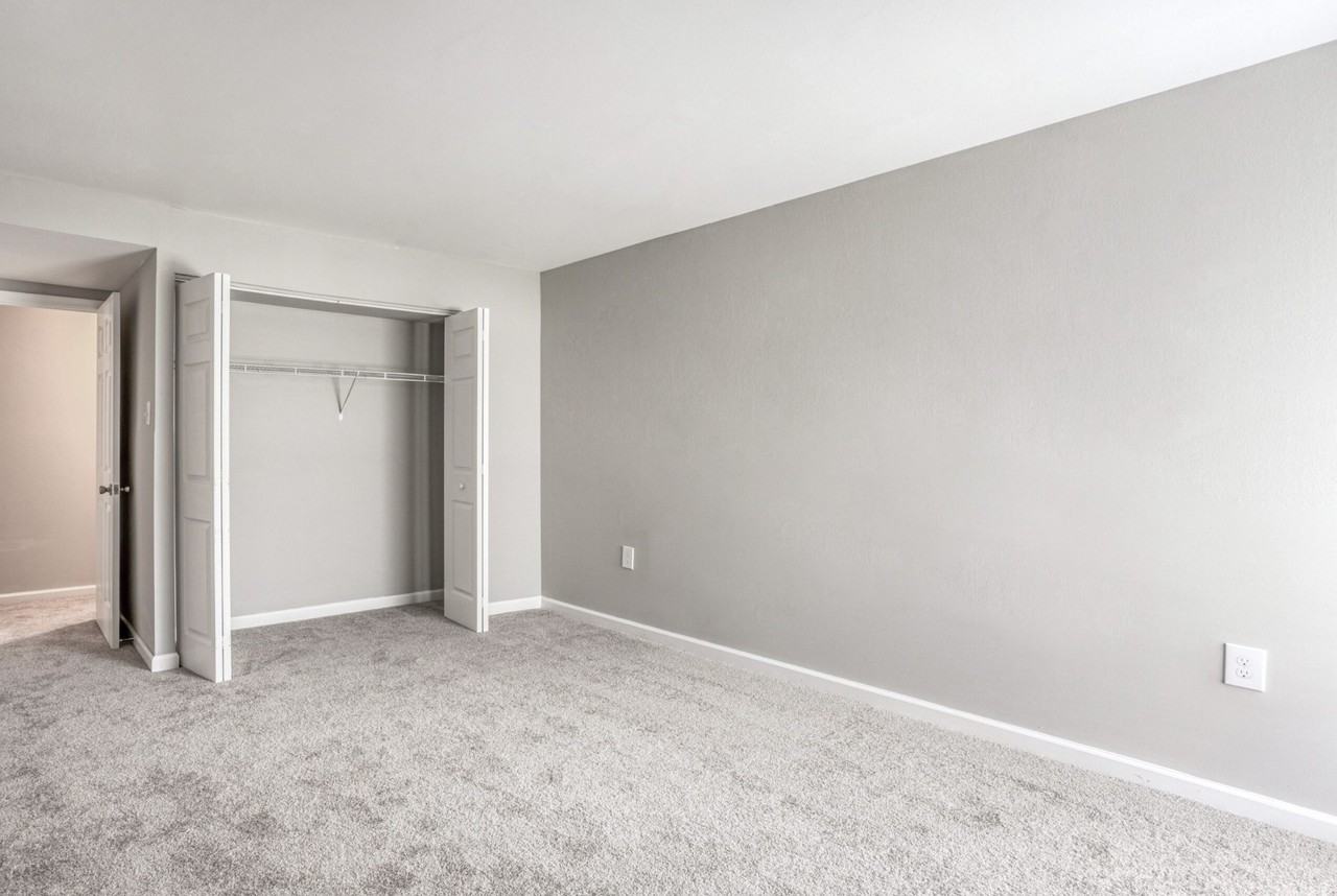 Capital Pointe Apartments - Photo 6 of 21