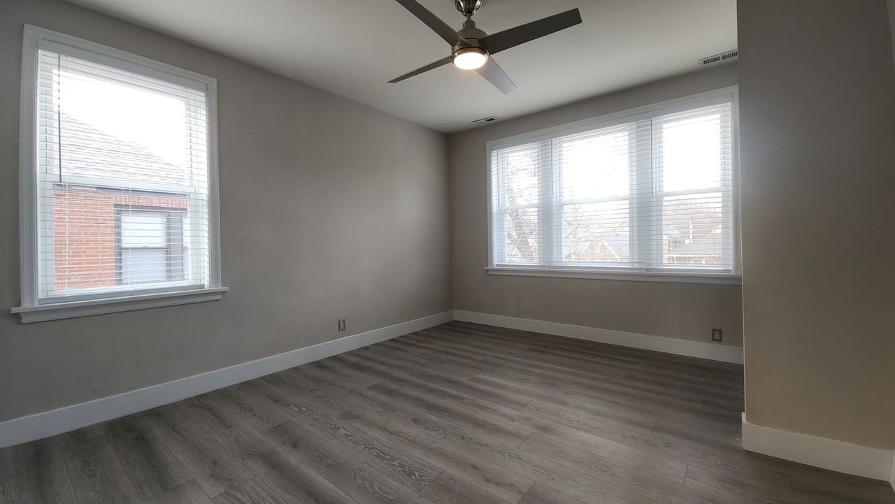 7512 Cromwell - Photo 7 of 21