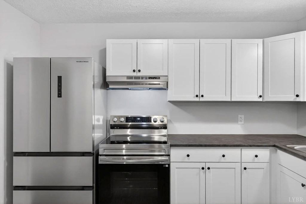 58 W Princeton Cir #A - Photo 4 of 15