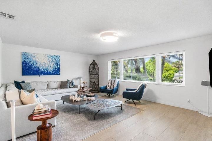 5903 North Ocean Boulevard - Photo 3 of 8