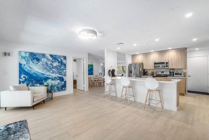 5903 North Ocean Boulevard - Photo 5 of 8