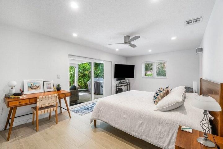 5903 North Ocean Boulevard - Photo 7 of 8