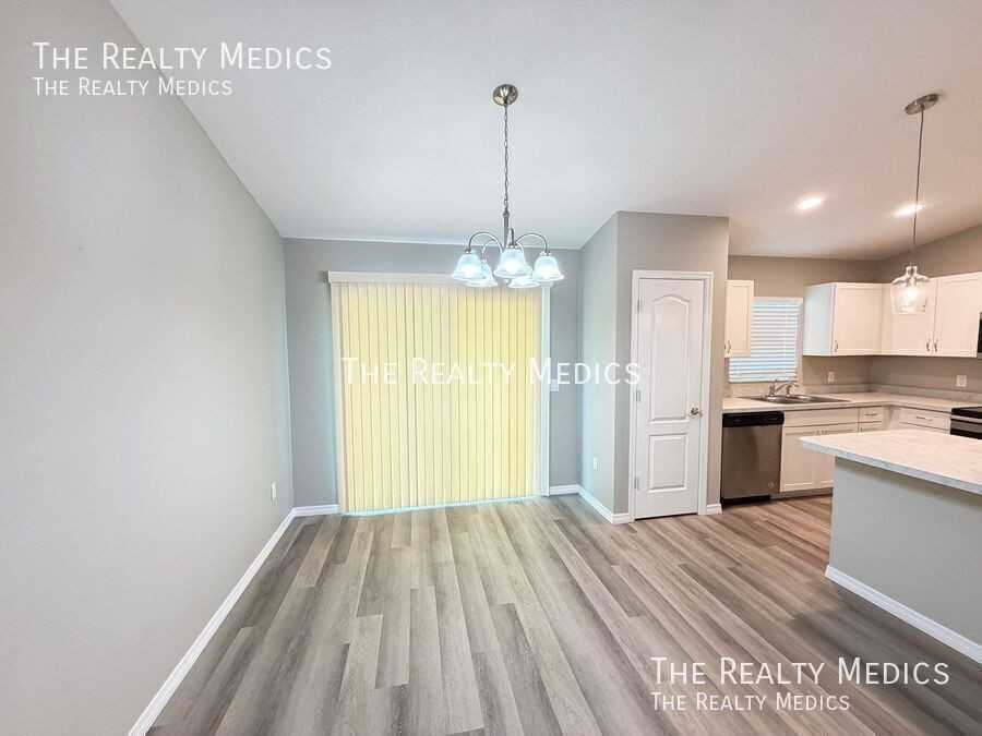 15258 Sw 43rd Avenue Rd - Photo 7 of 20