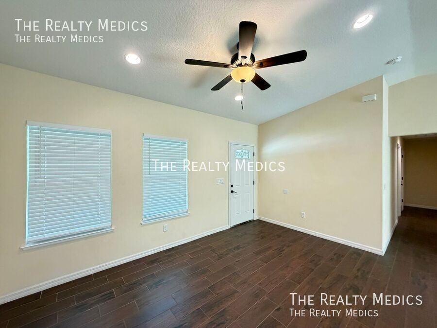 2574 Sw 164th Street Rd - Photo 5 of 23
