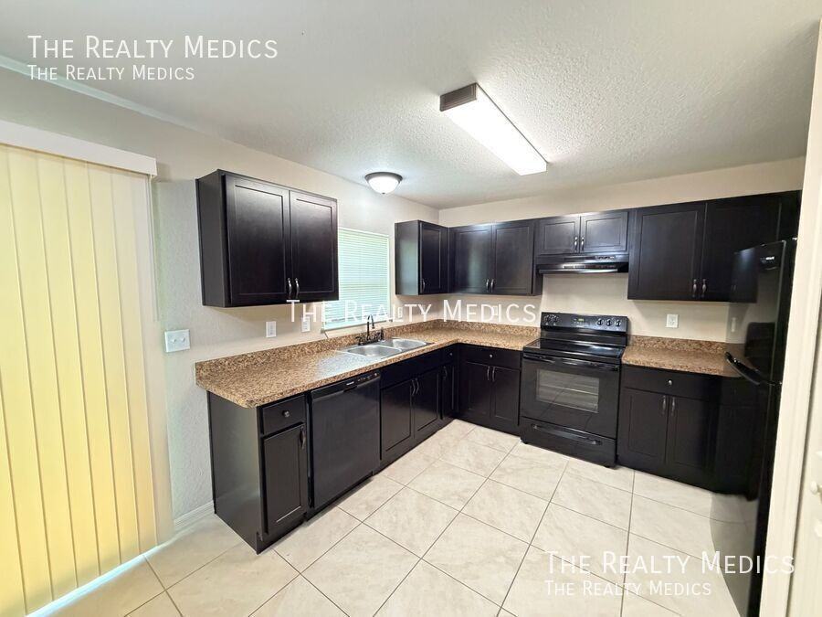 4864 Se 137th Pl - Photo 5 of 20