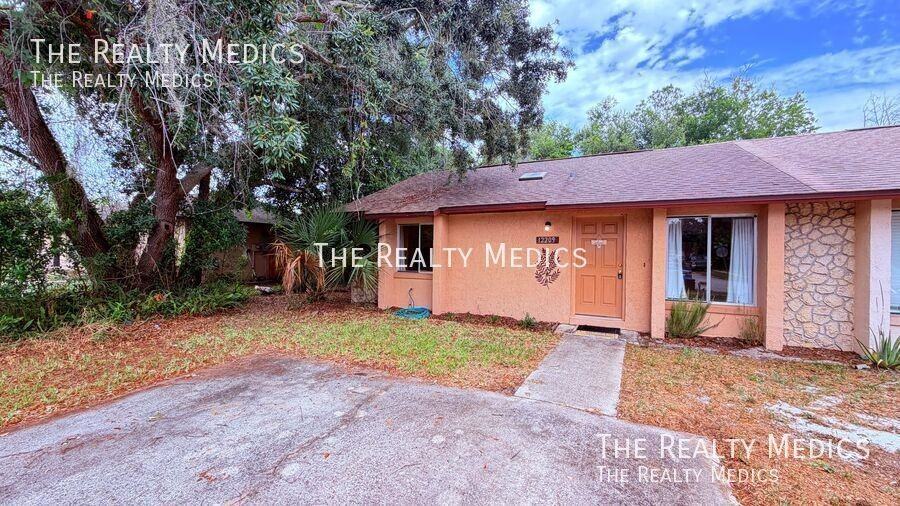 12209 Coral Reef Dr - Photo 2 of 29
