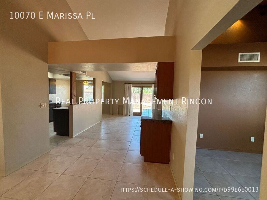 10070 E Marissa Pl - Photo 3 of 24