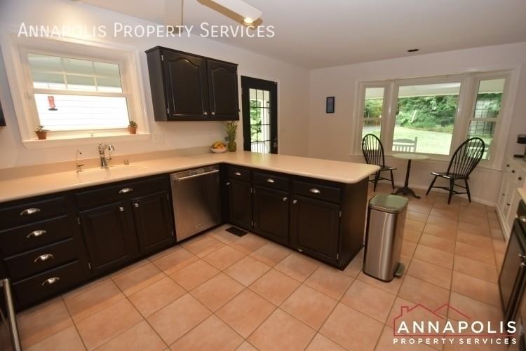 2606 Le Compte Ln - Photo 6 of 35