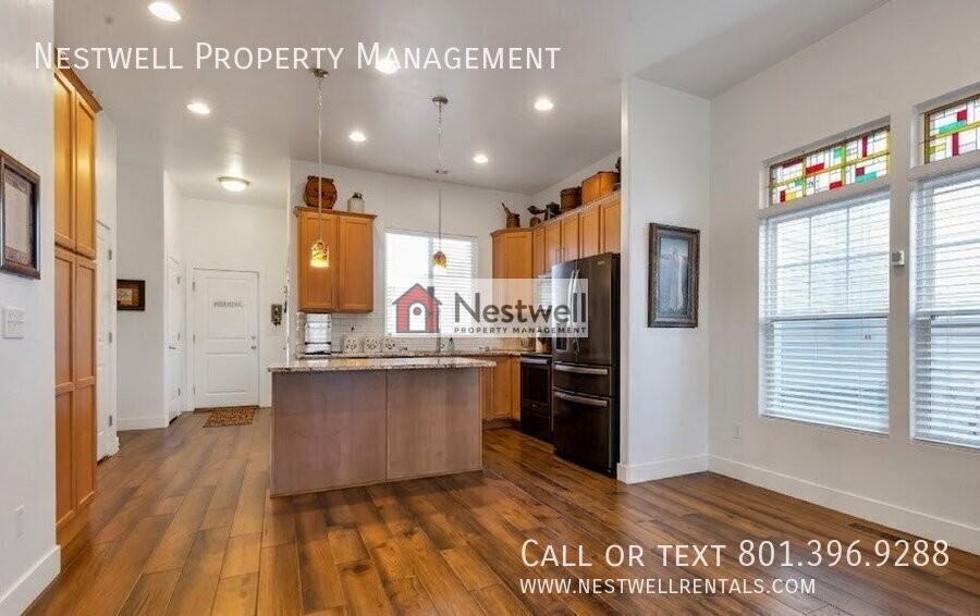 10251 S Phoebe Ln - Photo 4 of 30
