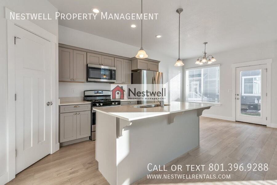 4131 W 1650 N - Photo 5 of 19