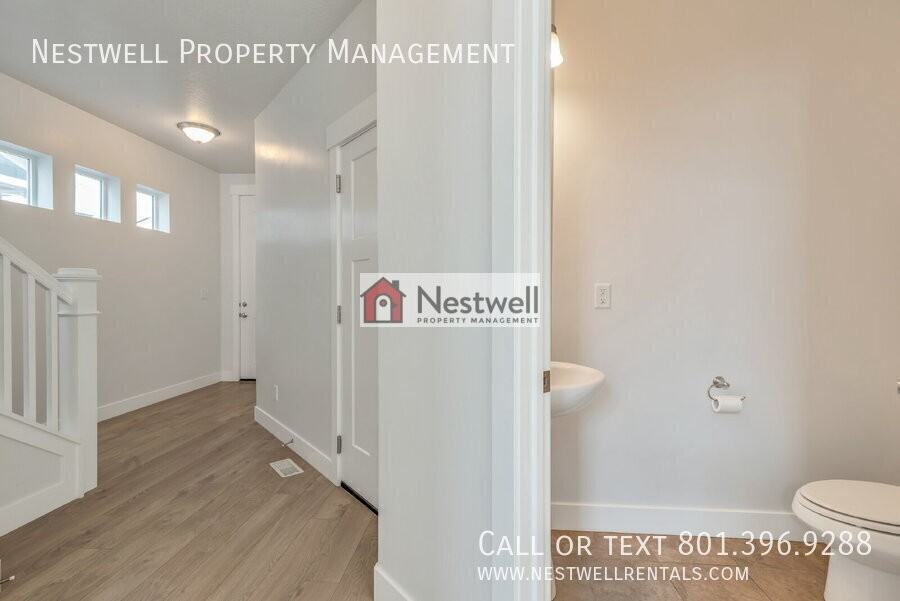 4131 W 1650 N - Photo 7 of 19
