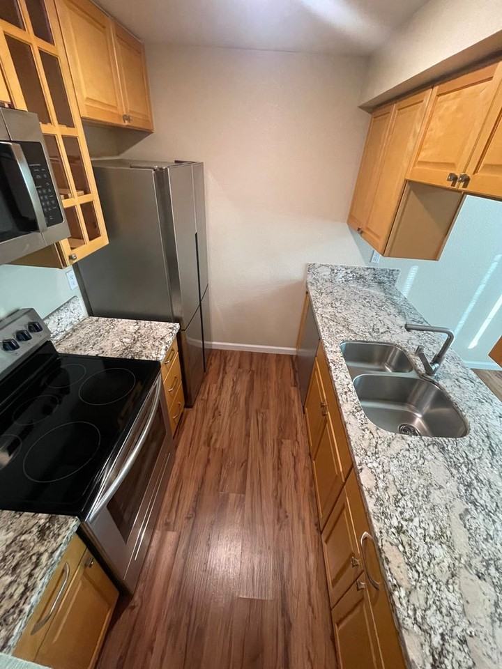 2603 Carlton Ln - Photo 2 of 29
