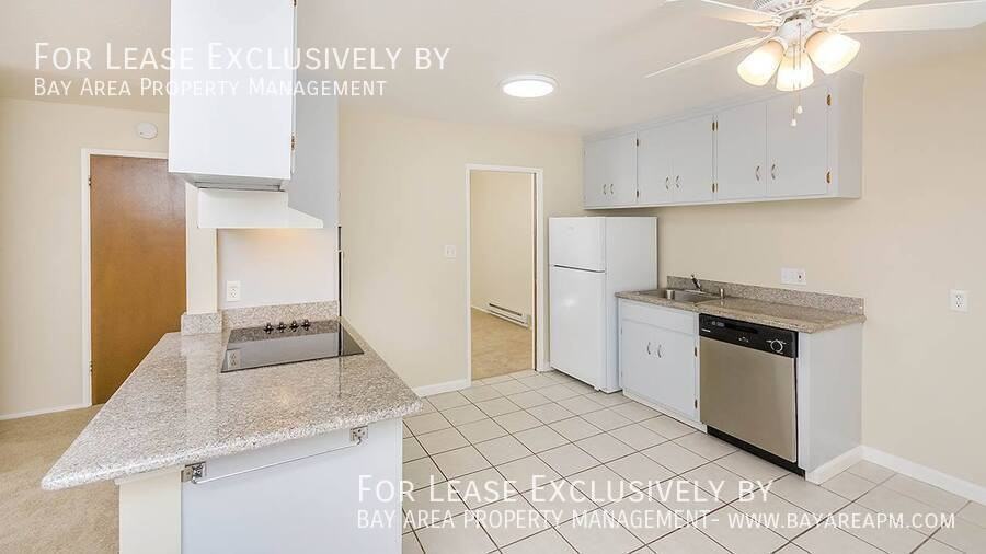 1335 El Camino Real #205 - Photo 5 of 10