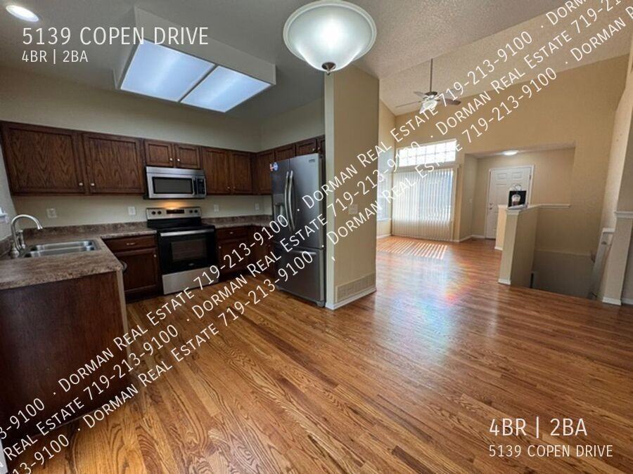 5139 Copen Dr - Photo 5 of 19