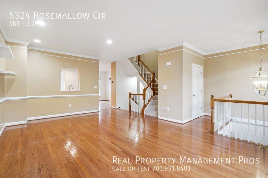 5324 Rosemallow Cir - Photo 4 of 47