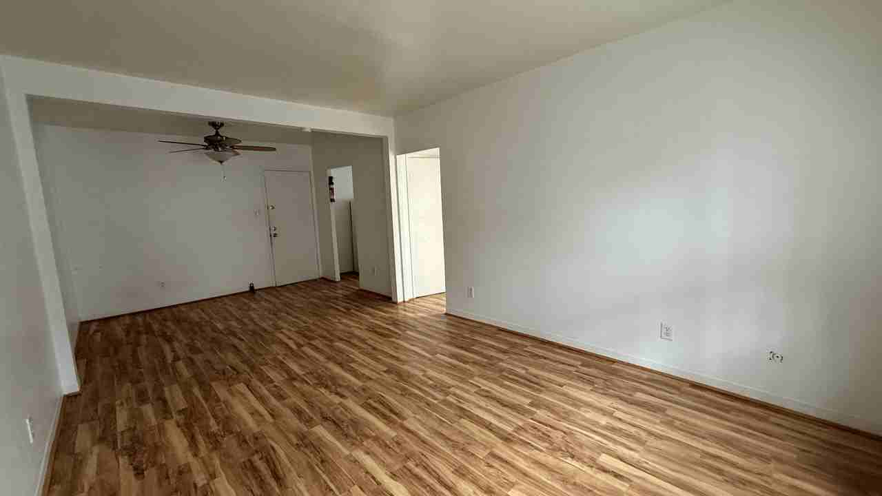 5607 Jackson - 12 #5607-12 - Photo 3 of 12