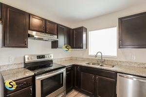 featured image of 9021 N Travis Dr