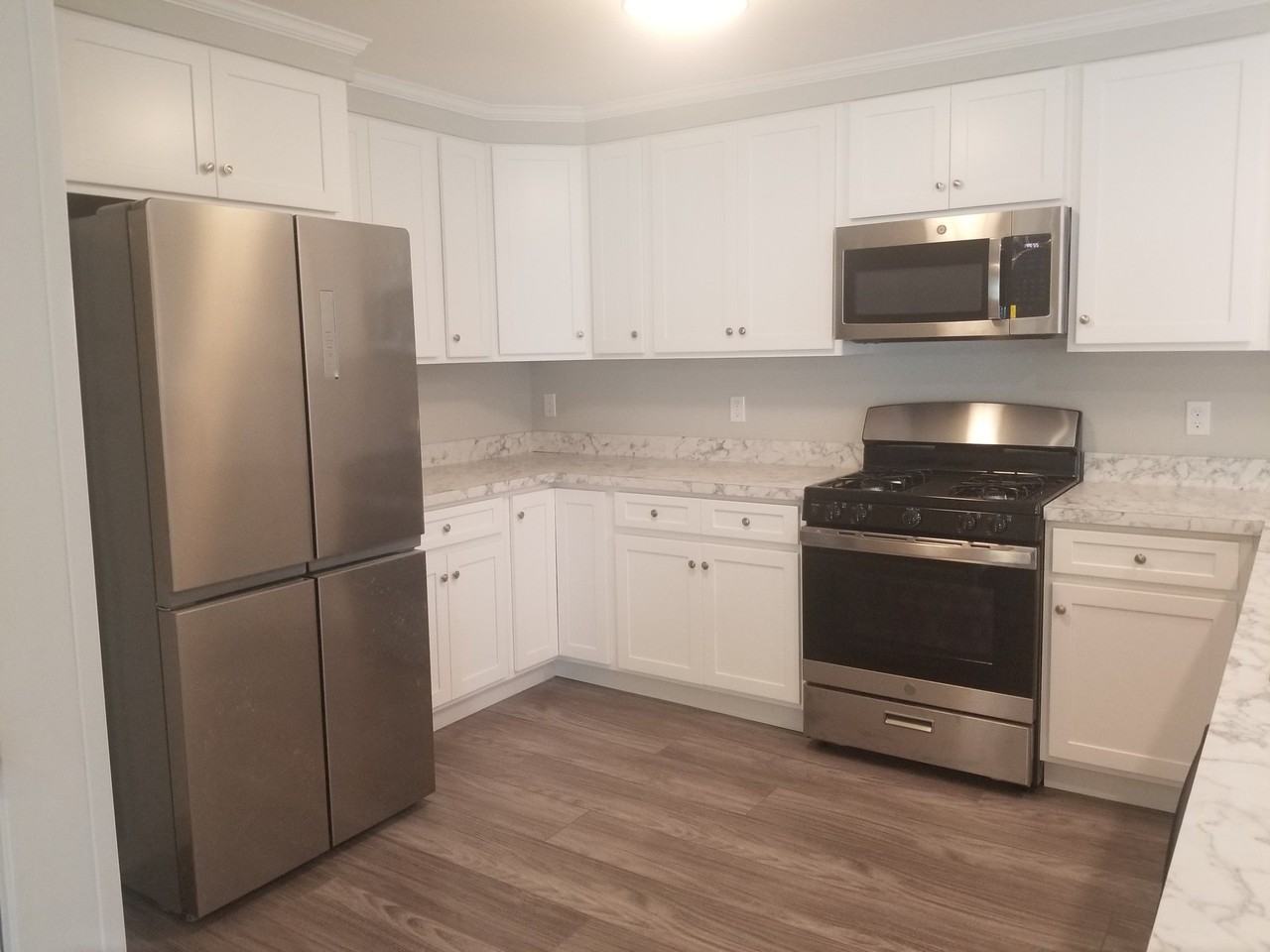 107 Harbor Pkwy - Photo 4 of 27