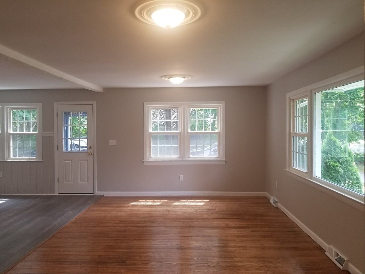 107 Harbor Pkwy - Photo 6 of 27