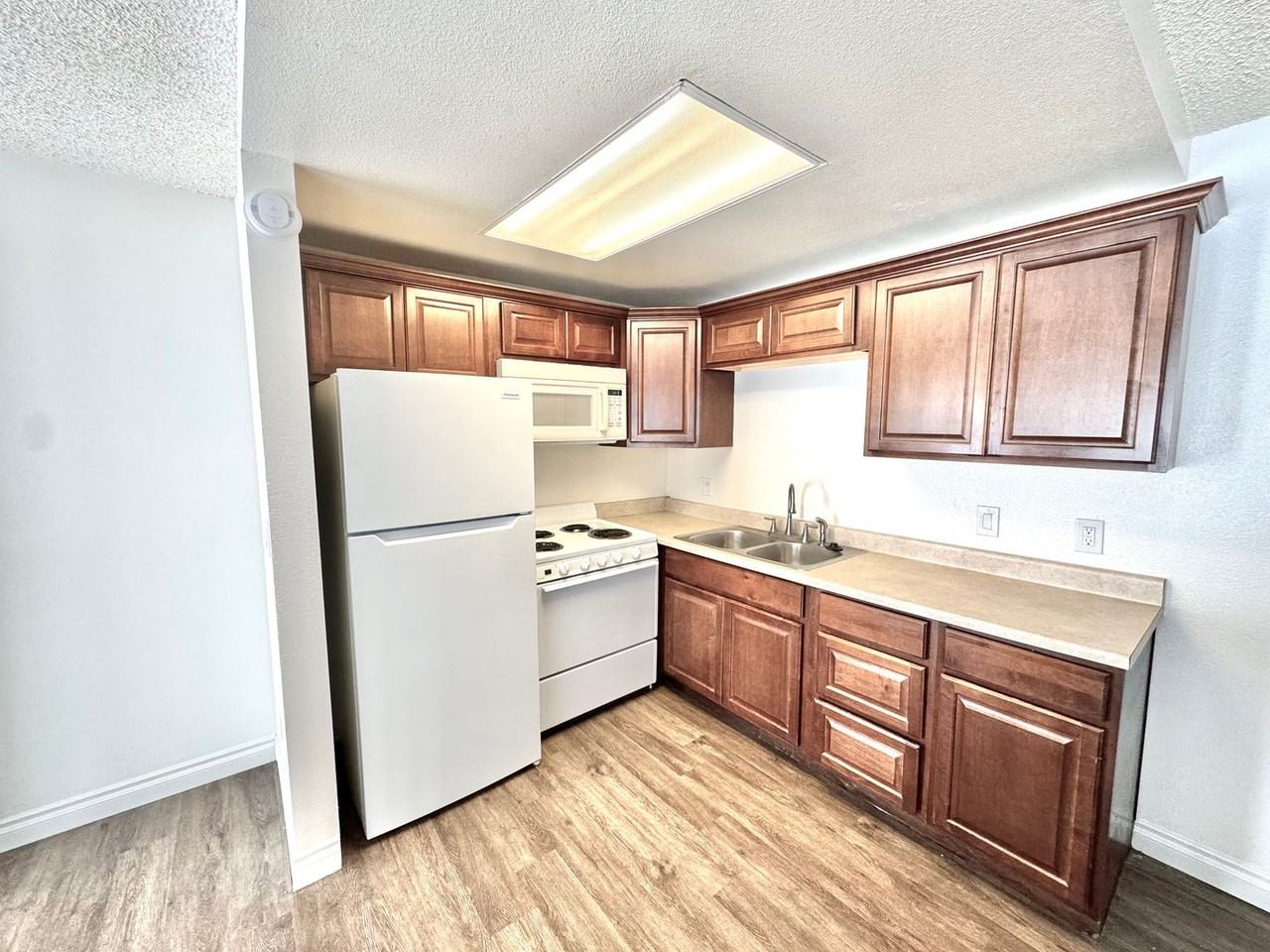 4126 39th St #2 - Photo 2 of 22