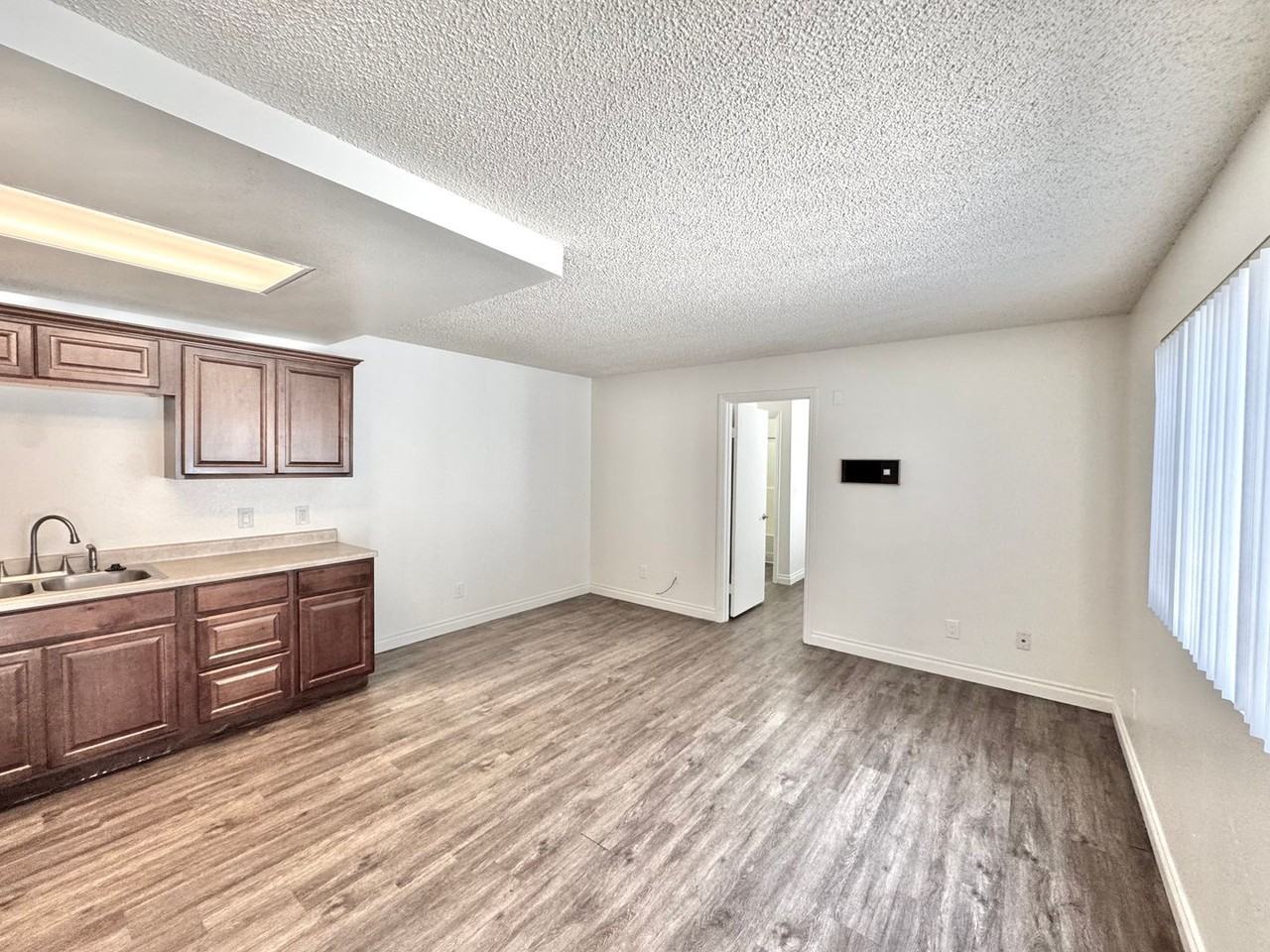 4126 39th St #2 - Photo 4 of 22