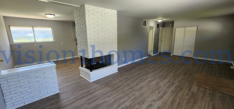 837 C0Ming S00N - Photo 2 of 12