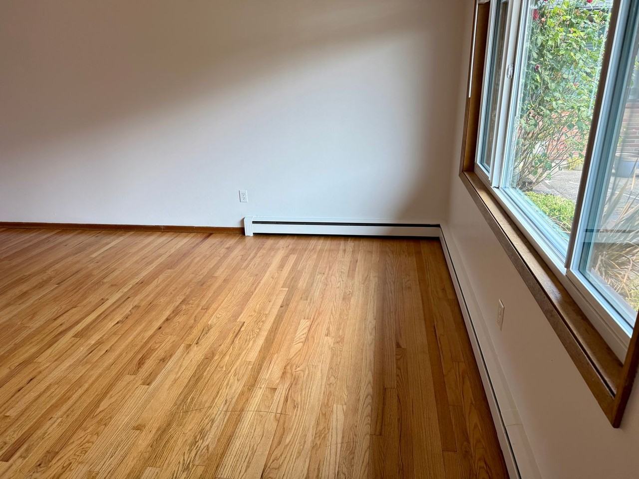 5034 Se 37th Ave - Photo 7 of 13