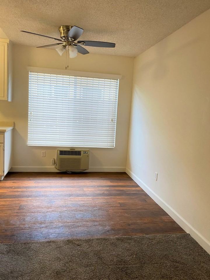Arizona Towers Apartments - Photo 5 of 21