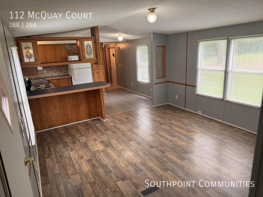 112 Mcquay Ct - Photo 2 of 11