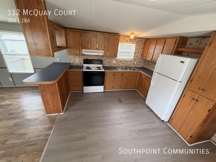 112 Mcquay Ct - Photo 3 of 11