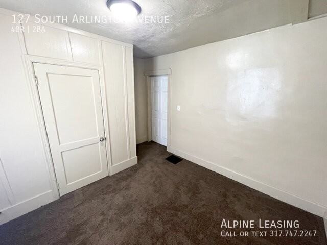 127 S Arlington Ave - Photo 6 of 11