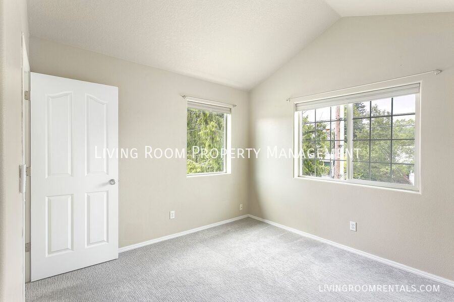 7604 N Mckenna Ave - Photo 7 of 15