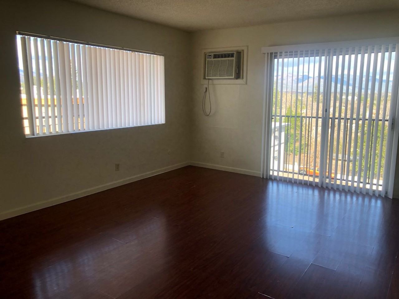 1575 Olive Ave #23 - Photo 3 of 12