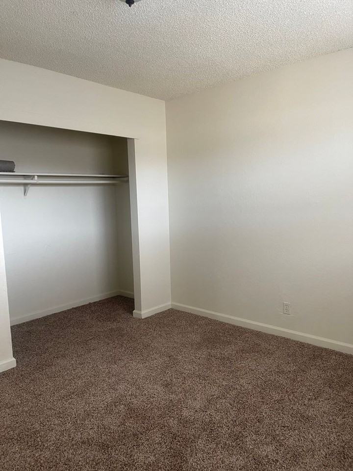 1575 Olive Ave #23 - Photo 7 of 12