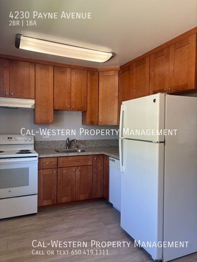 4230 Payne Ave - Photo 2 of 10
