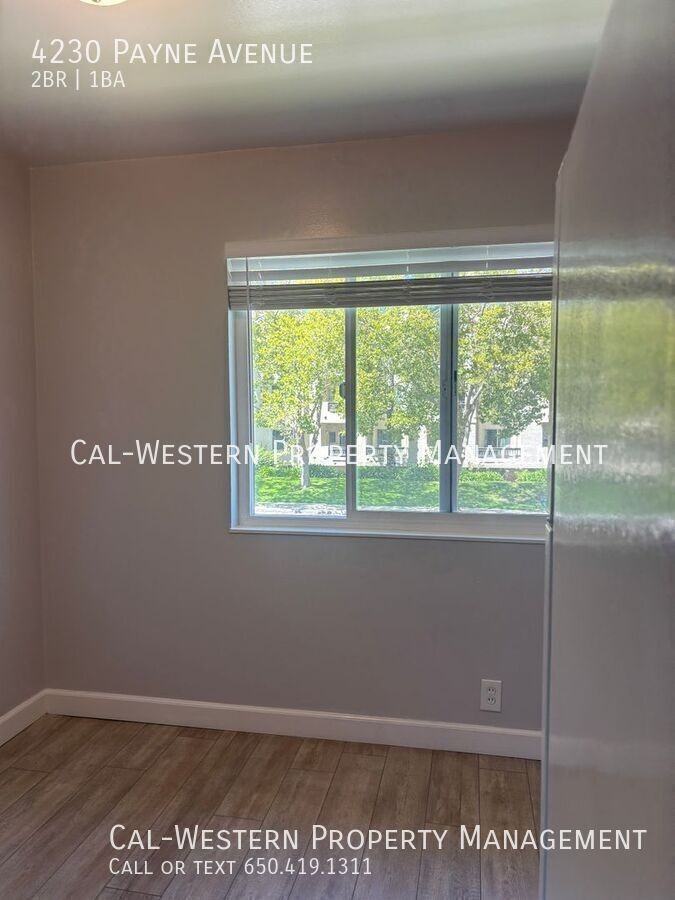4230 Payne Ave - Photo 7 of 10