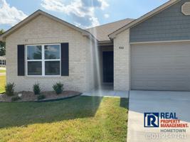 featured image of 4101 Red Maple Ln