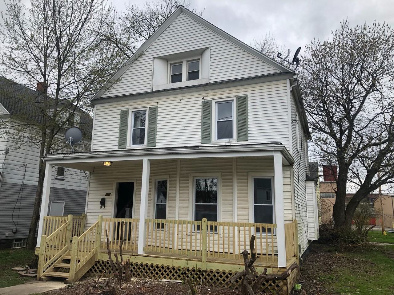 166 8th St Nw - Photo 2 of 15