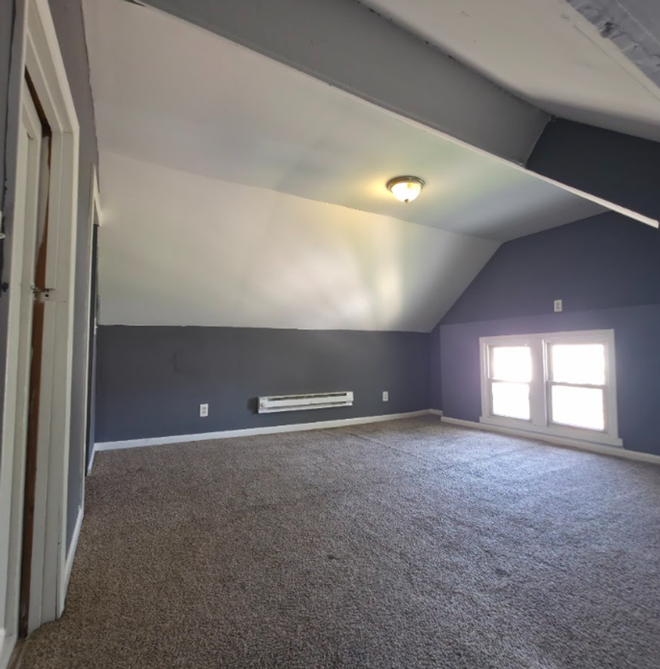 166 8th St Nw - Photo 3 of 15