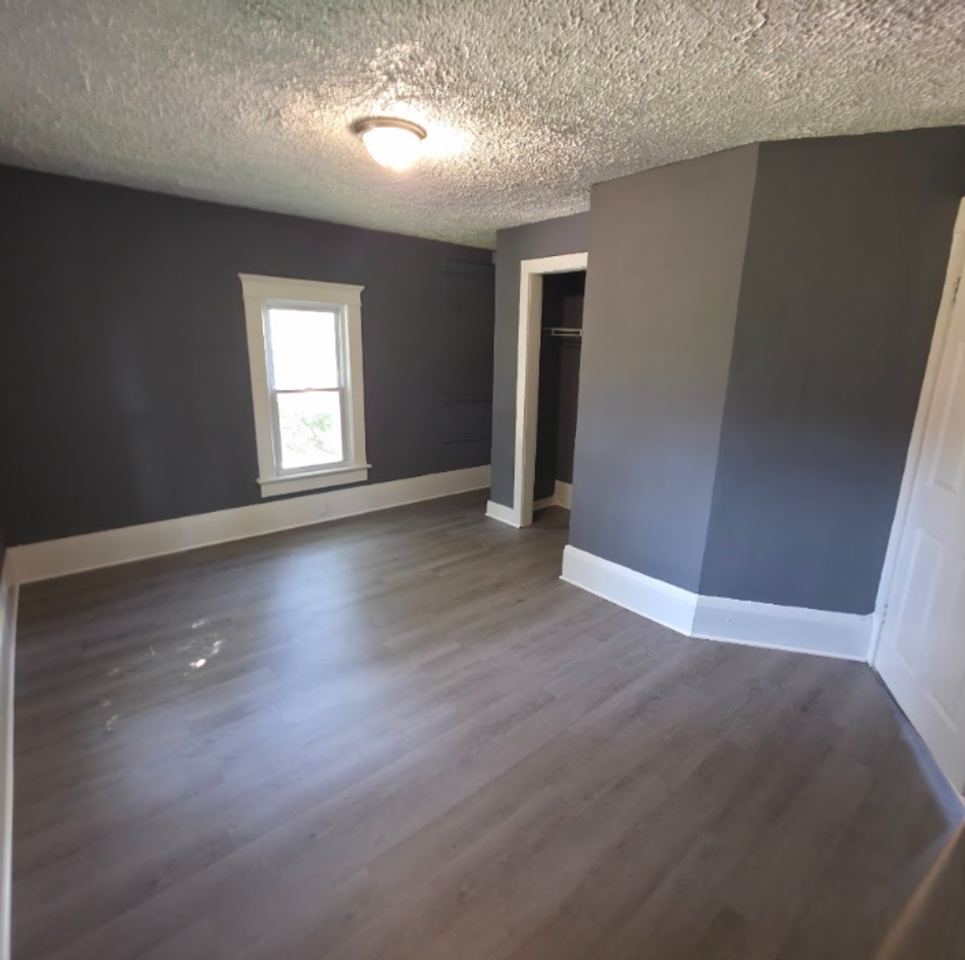 166 8th St Nw - Photo 5 of 15