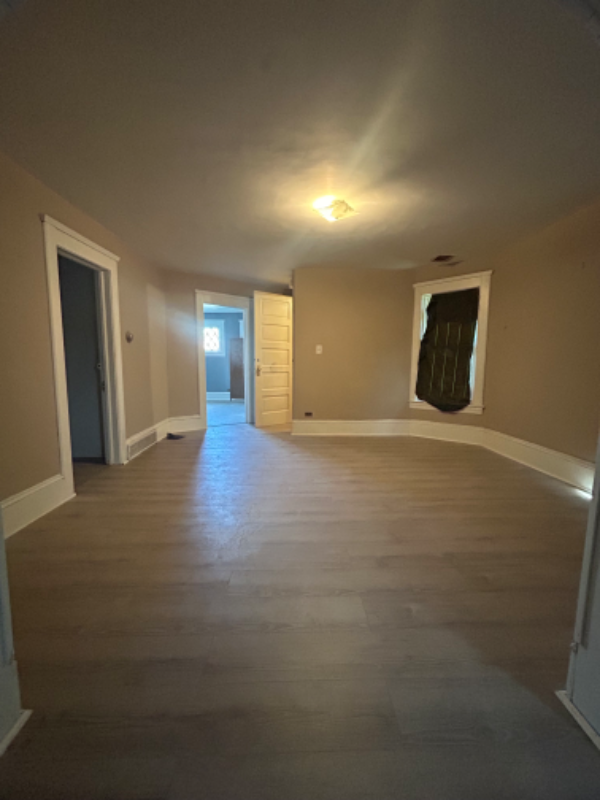 3304 E 55th St #2 - Photo 3 of 10