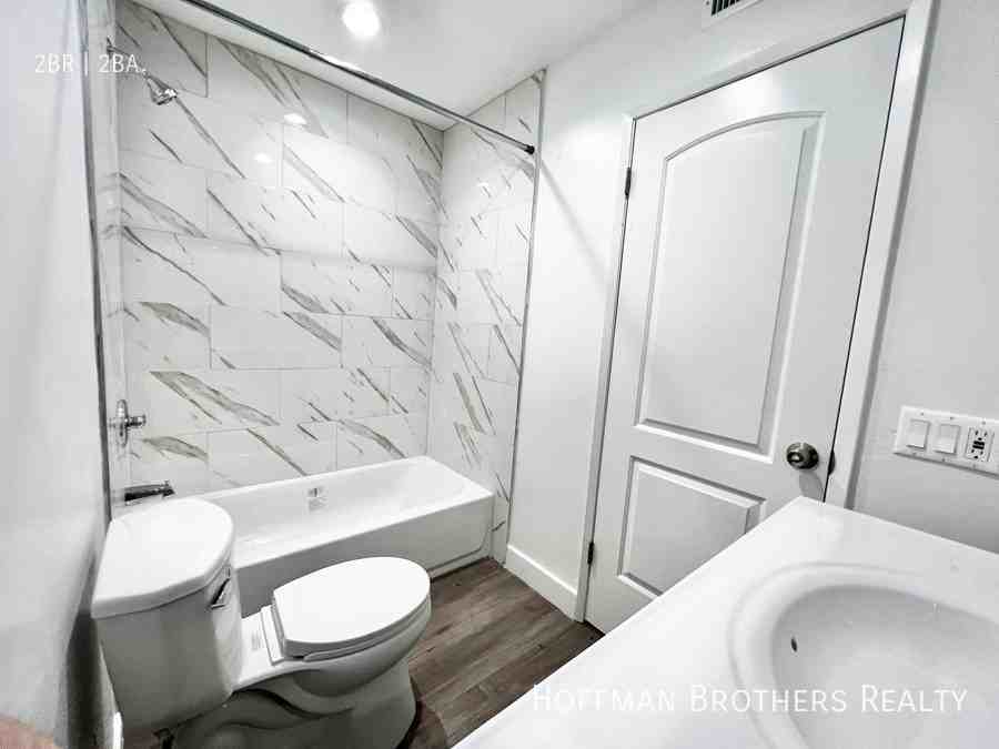 11941 Weddington St #107 - Photo 6 of 10