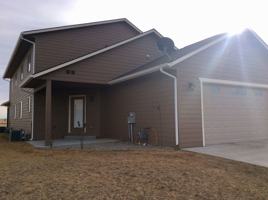 featured image of 398 Center St