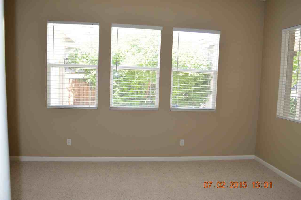 7439 Earlsmoore Dr - Photo 2 of 15