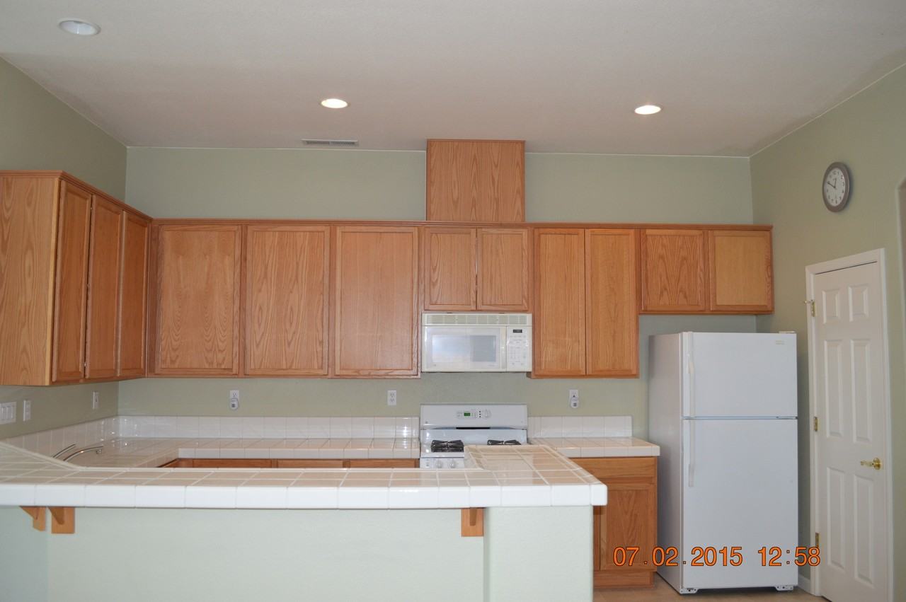 7439 Earlsmoore Dr - Photo 5 of 15