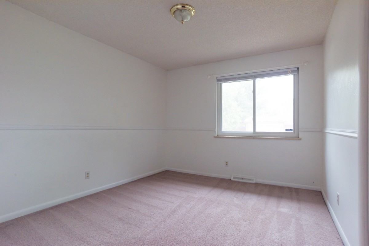 8451 E Briarwood Blvd - Photo 5 of 14