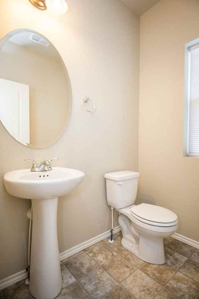 532 Walhalla Ct - Photo 3 of 27