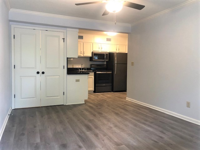 2200 Louisiana St #202 - Photo 2 of 11
