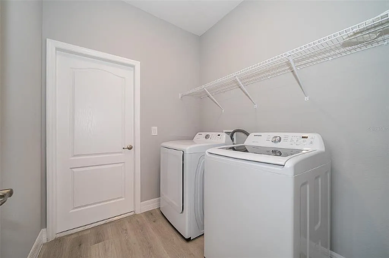 5574 Sw 128th Pl - Photo 5 of 50